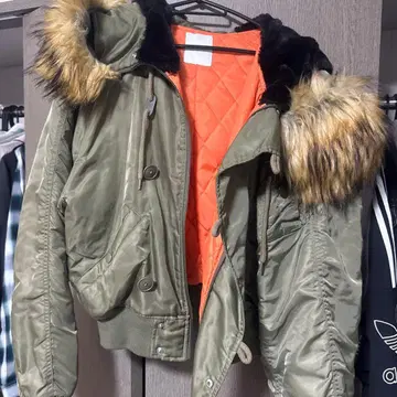 AZUL BY MOUSSY MA-1 자켓