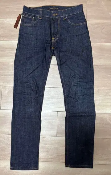 누디진 THIN FINN W29 L32 DRY BEAMS 별주