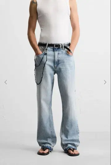 ZARA 데님 팬츠 플레어 핏 라이트 블루