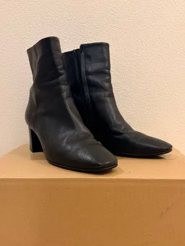 [ Demi-Luxe BEAMS ] 숏부츠 36사이즈 블랙 가죽