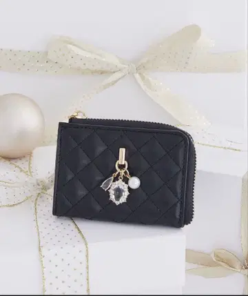 메종 드 플뢰르 블랙 퀼팅 코인 케이스