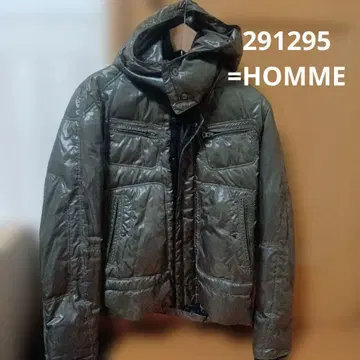 퀼팅 자켓 후드는 입고 벗기 가능