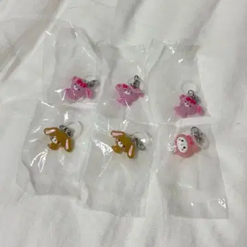 산리오 윳토메지루시 액세서리 6개 세트