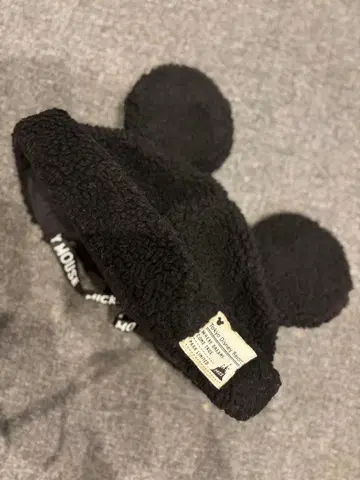 미키마우스 귀 달린 플리스 모자