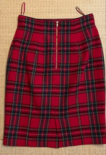 앱와이어 리쉐 체크 무늬 스커트