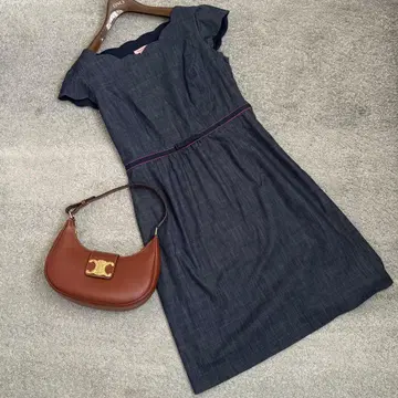 [새상품급] TOCCA 데님 원피스 사이즈 6