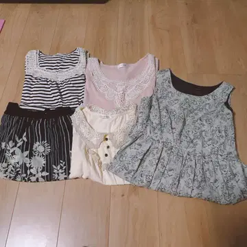 여성용 반팔 상의 스트라이프 레이스 포함