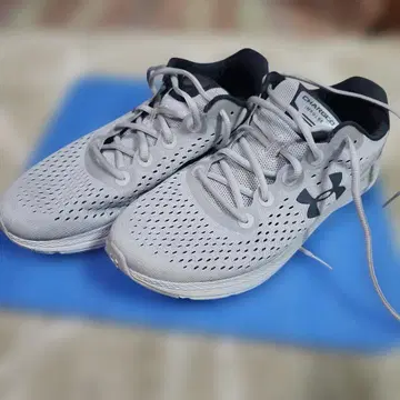 UNDER ARMOUR CHARGED IMPULSE 9.5