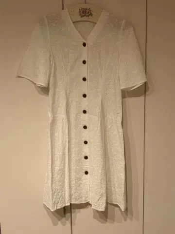 화이트 반팔 셔츠 원피스