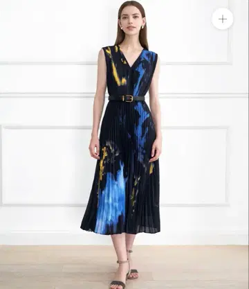 Saturday Club 잉크 다이 아트 프린트 플리츠 원피스