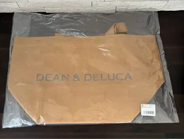 DEAN & DELUCA 2025 차리티 토트백 카페오레 S