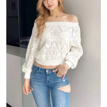 GYDA 아이렛 오프숄 니트탑