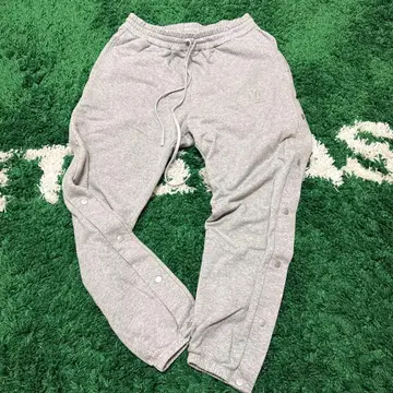 LYFT 사이드 버튼 스웨트 팬츠 L