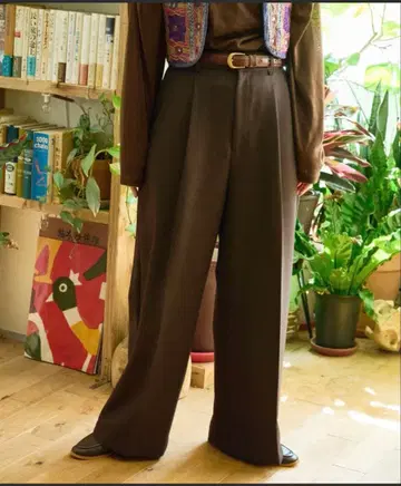 베이세스토크 ZOZO 한정판 와이드 슬랙스 브라운