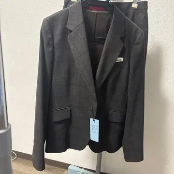 여성 수트 상하의