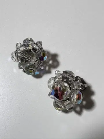 크리스탈 비즈 빈티지 귀찌