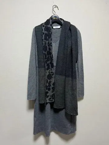 새상품급 증정 이탈리아제 TONET 니트 원피스 40 레리안