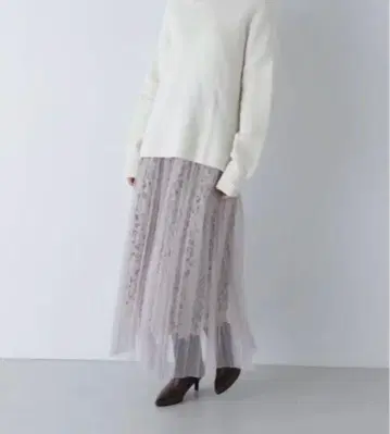 내추럴 뷰티 베이직 레이스 레이어드 샤샤 스커트