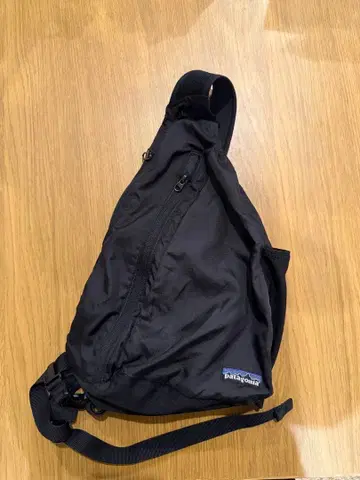 patagonia Lightweight Travel Sling Bag