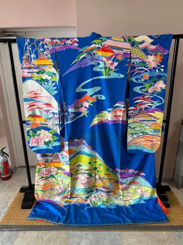 후리소데 파란색 꽃과 풍경 무늬