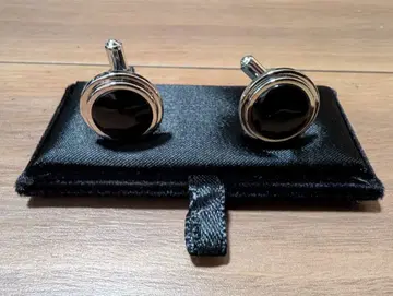 mirror mirror 커프스