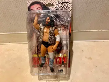 블루저 브로디 액션 피규어