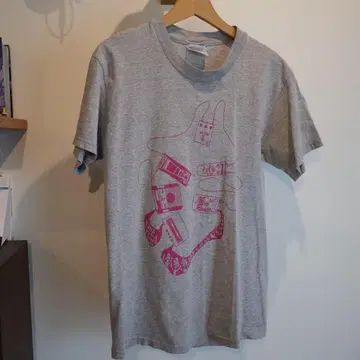 유라유라 제국 T셔츠