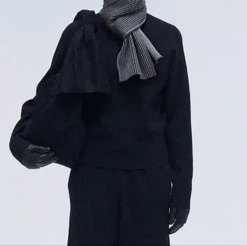 Omar Afridi 25AW 머플러