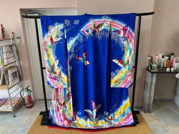 후리소데 파랑 나비와 무지개 무늬