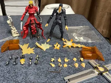 리볼텍 트라이건 2체 세트