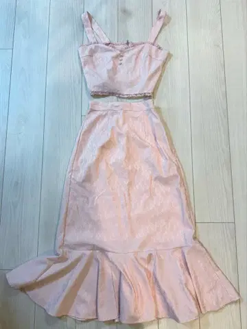 핑크 플레어 스커트 셋업