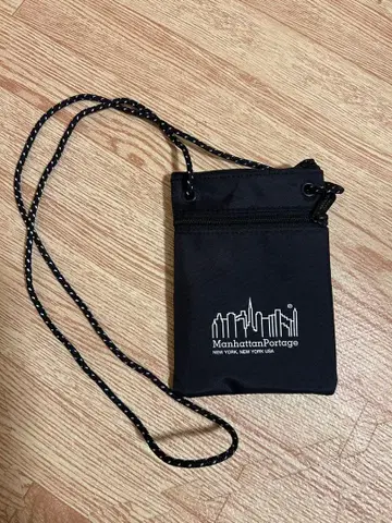 새상품급 맨해튼 포티지 숄더백 사코슈