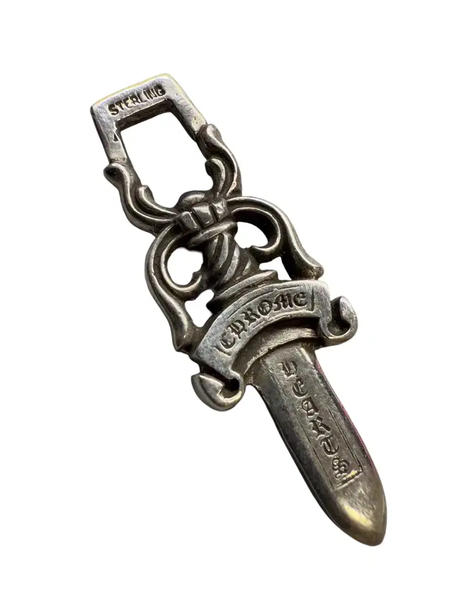 CHROME HEARTS | 크롬하츠 Chrome Hearts Double Cross Pendant for sale #크롬하츠,#크롬하츠 목걸이,#크롬하츠펜던트,#크롬하츠더블크로스,#더블크로스 on Bunjang Global Site.