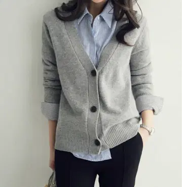 그레이 V넥 가디건