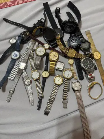 세이코, 버프 등 브랜드 손목시계 26개 세트입니다.