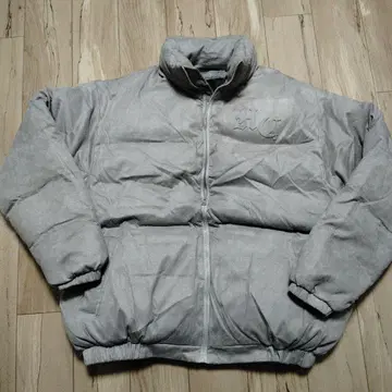 새상품급 HARSHANDCRUEL 점퍼