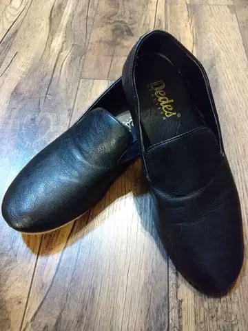 Dedes 블랙 가죽 슬립온