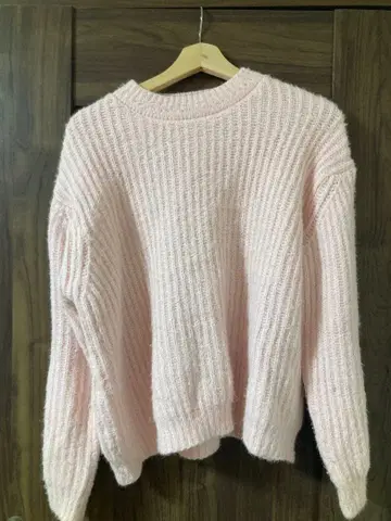 Bibiy. 핑크 니트 스웨터 긴팔