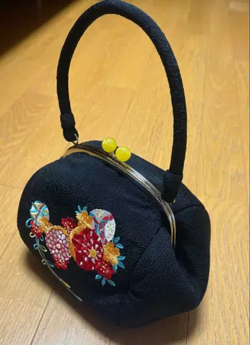 꽃무늬 자수 일본 의류용 백 새상품급