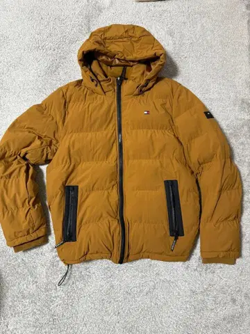타미힐피거 후드 부착 다운 자켓
