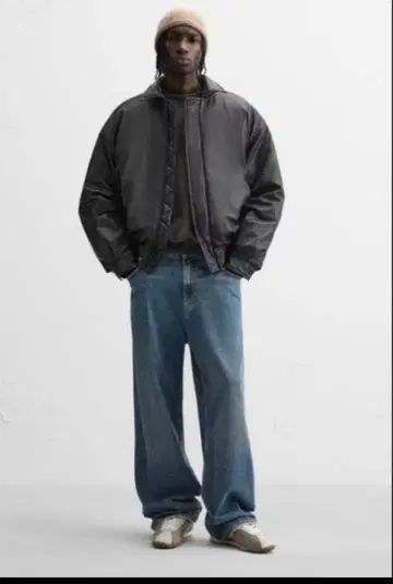 ZARA 블랙 페이크 레더 자켓 L