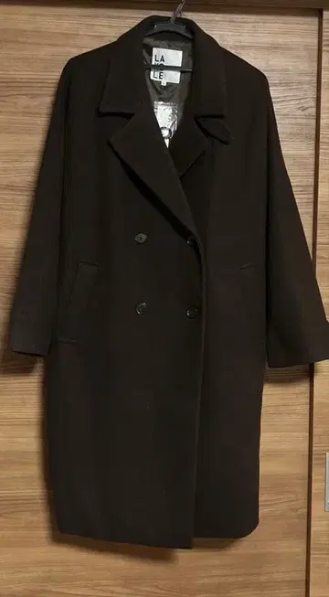 울리 테크 스탠드 칼라 코트