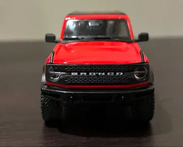 Ford Bronco 미니카 빨간색 1/64