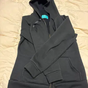 HEART CLOSET 블랙 후드 부착 후드티 LL