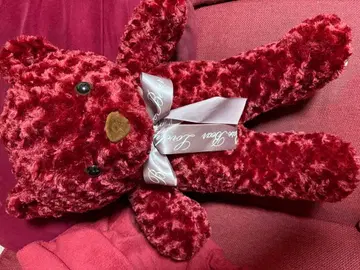 빨간색 곰 봉제 인형