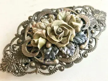 골동품 앤티크 느낌 물씬 풍기는 시스루 플라워 vintage 머리핀