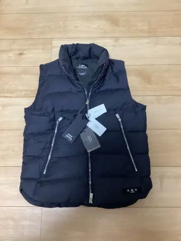 TATRAS R라인 다운 베스트 다크 그레이 02 정품