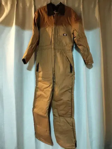 Dickes 츠나기 충전솜 점프수트