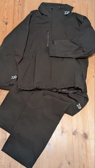 DAIWA x JOURNAL RAINMAX 레인 수트 셋업