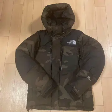 THE NORTH FACE 바르톨로 라이트 다운 자켓 카모플라쥬 M
